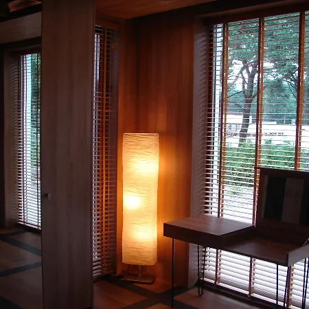 Bungalow Apartments&suits 